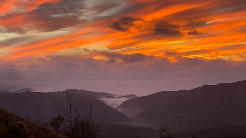 Fuga romantica sulle colline piemontesi